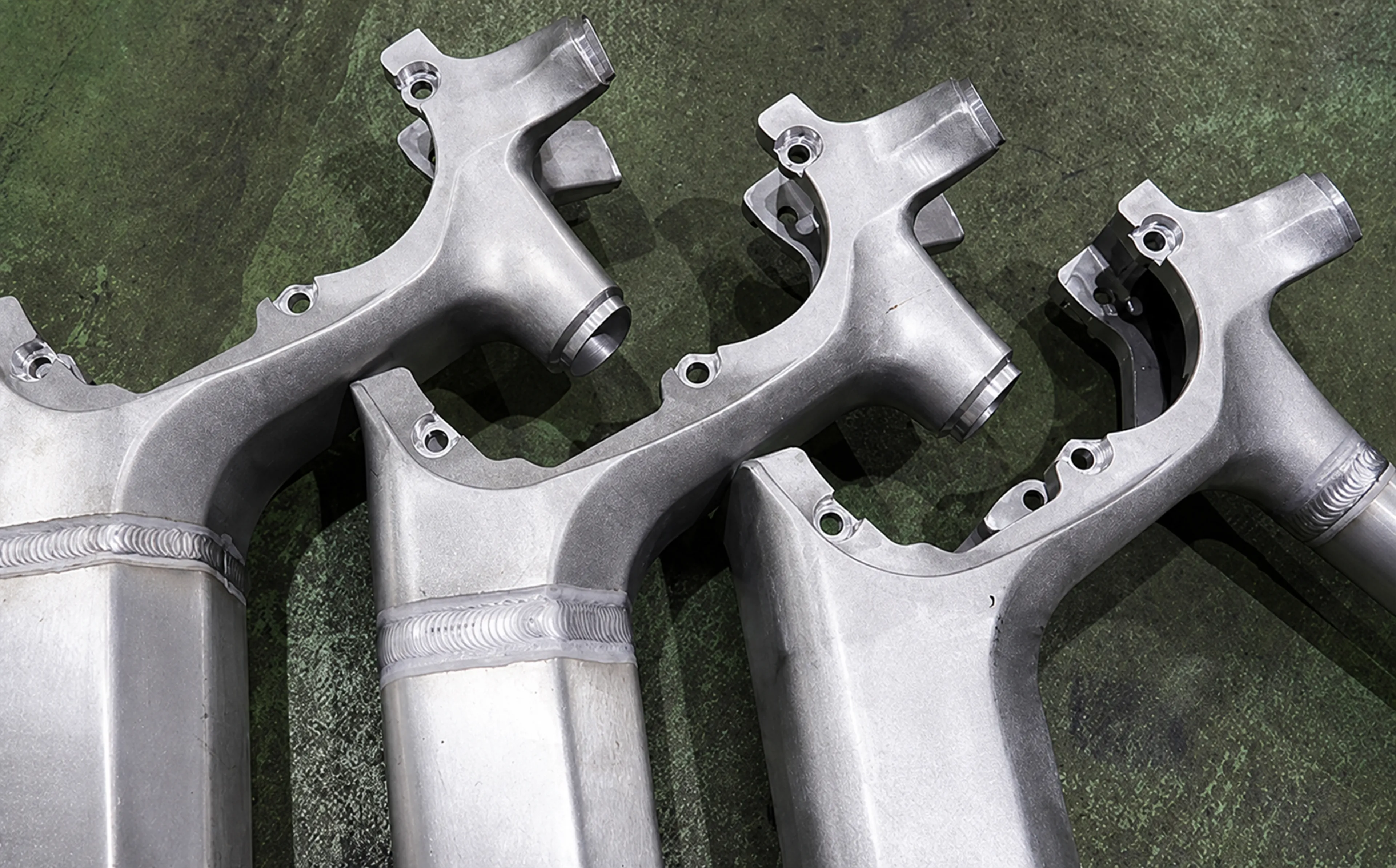 /images/auto/welding/mig_mag_pulsed_welding.webp