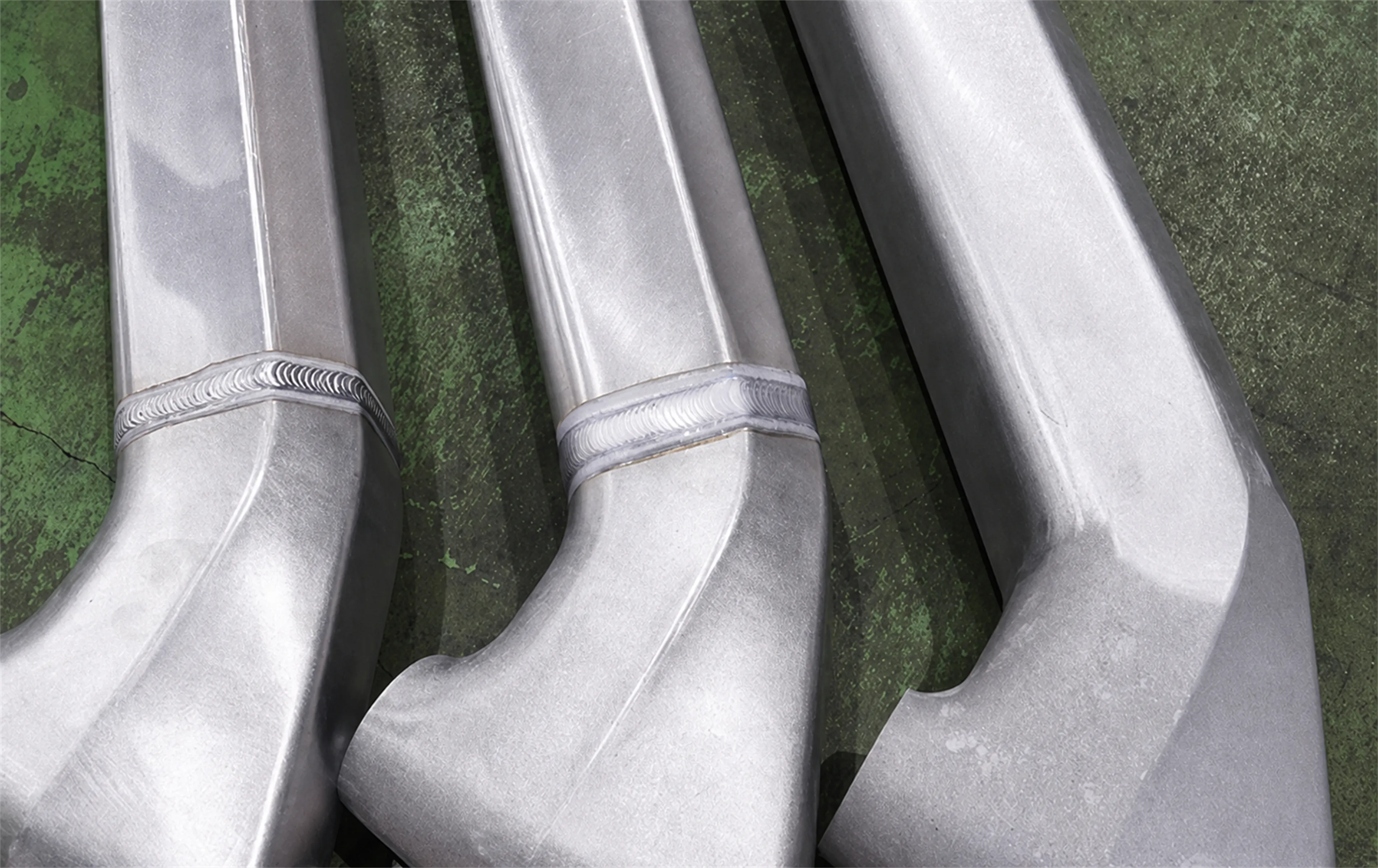 /images/auto/welding/tig_smooth_welding.webp